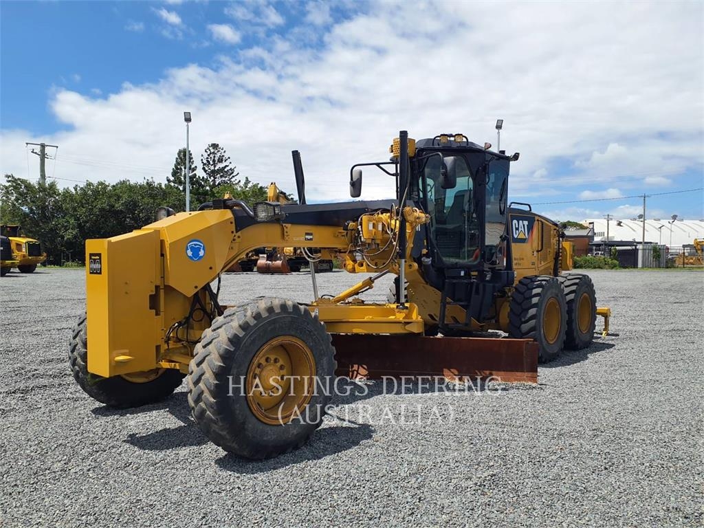CAT 140M