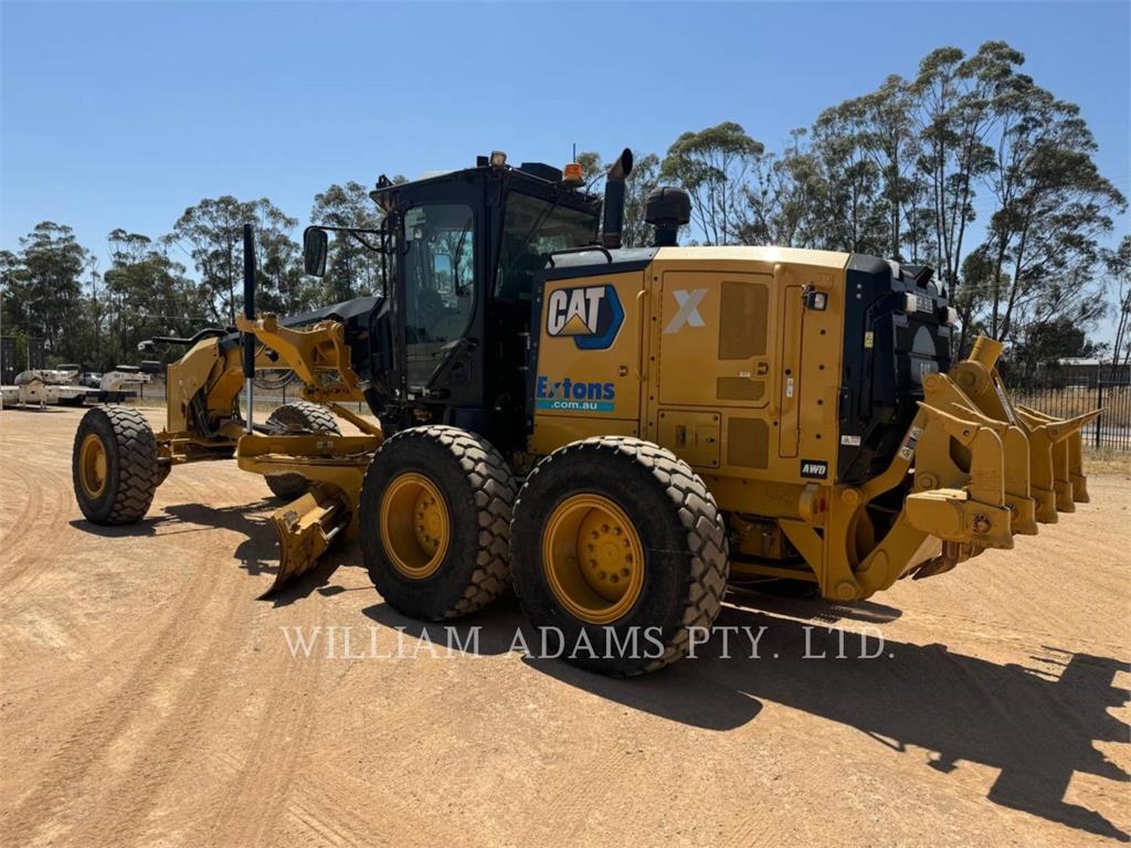 CAT 140M2AWD image 4