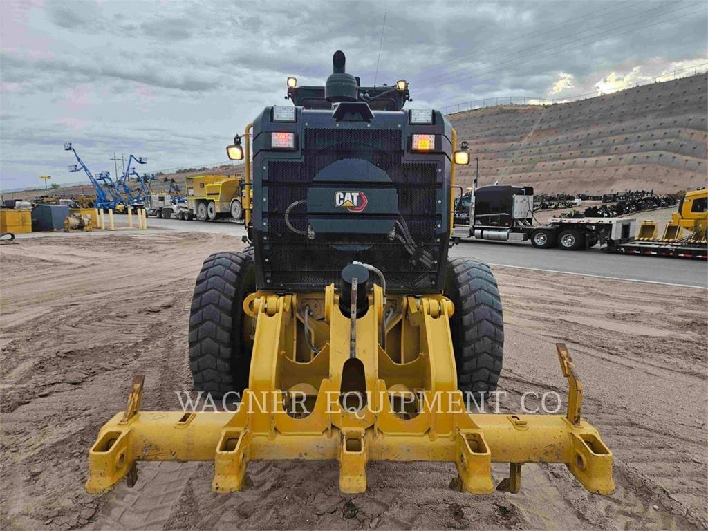 CAT 150 - 鉱業用モータ・グレーダ - 建設 - CATERPILLAR WORLDWIDE