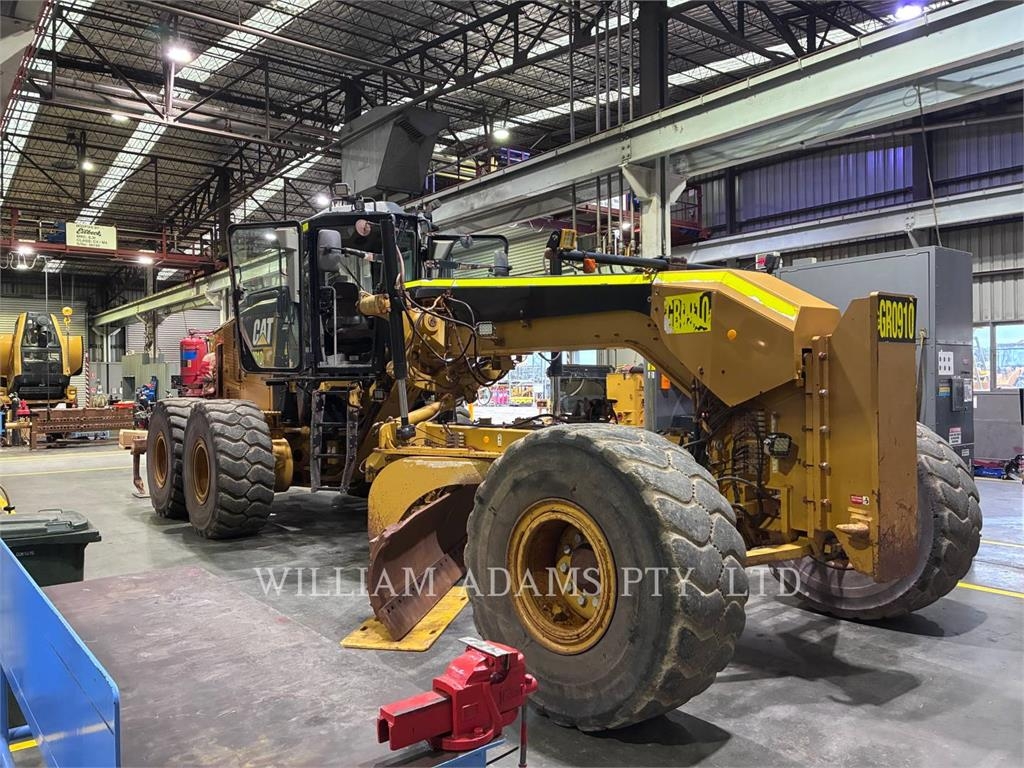 CAT 16M image 10