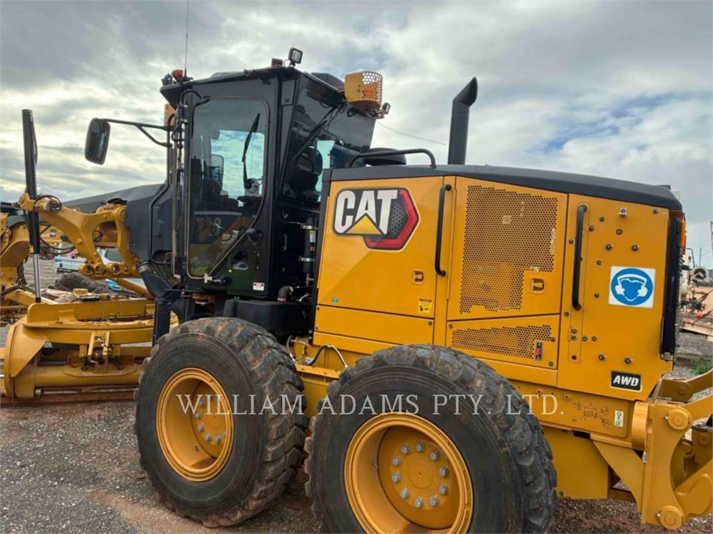 CAT 160-14AWD image 10