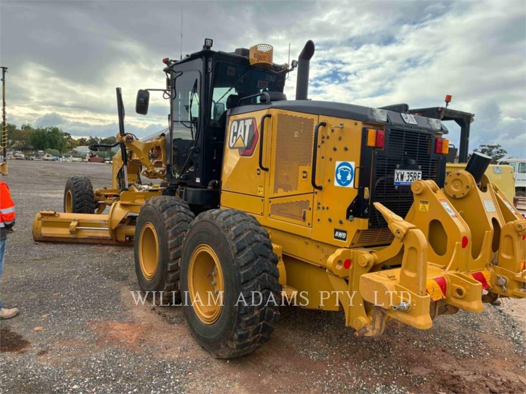 CAT 160-14AWD image 11