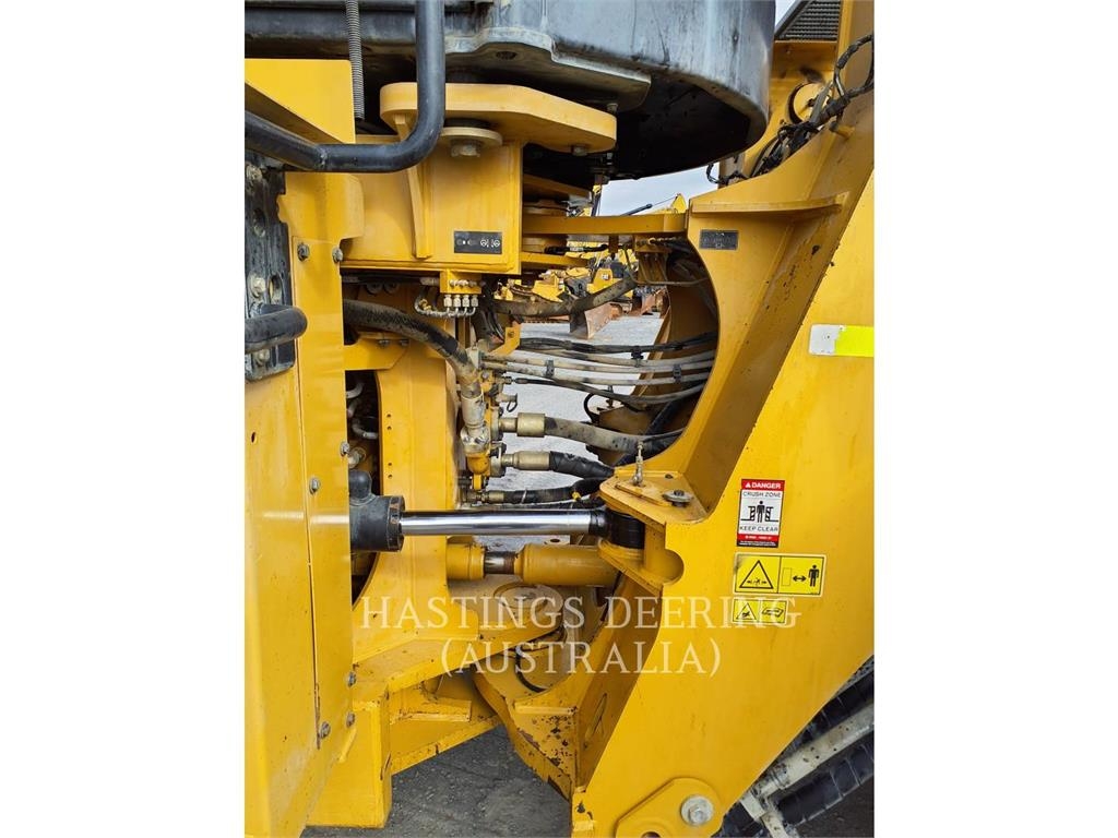 CAT 982-14 image 12