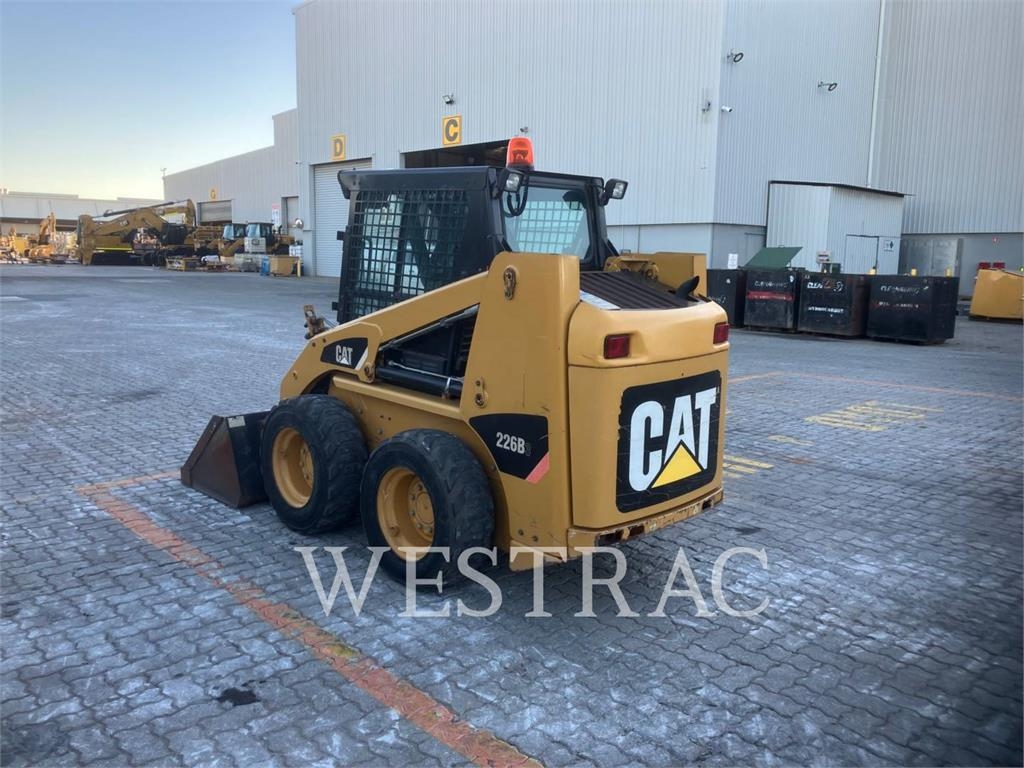 CAT 226B3LRC image 4