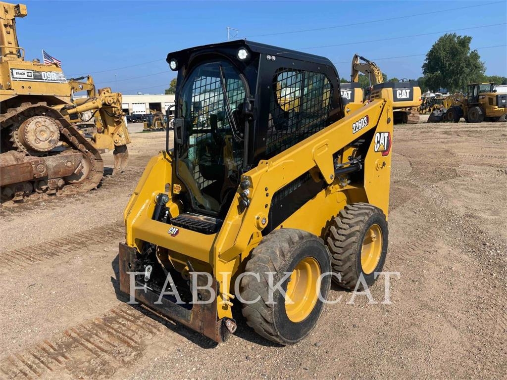 CAT 226D3 C2H1 - Minicargadoras - Construcción - CATERPILLAR WORLDWIDE
