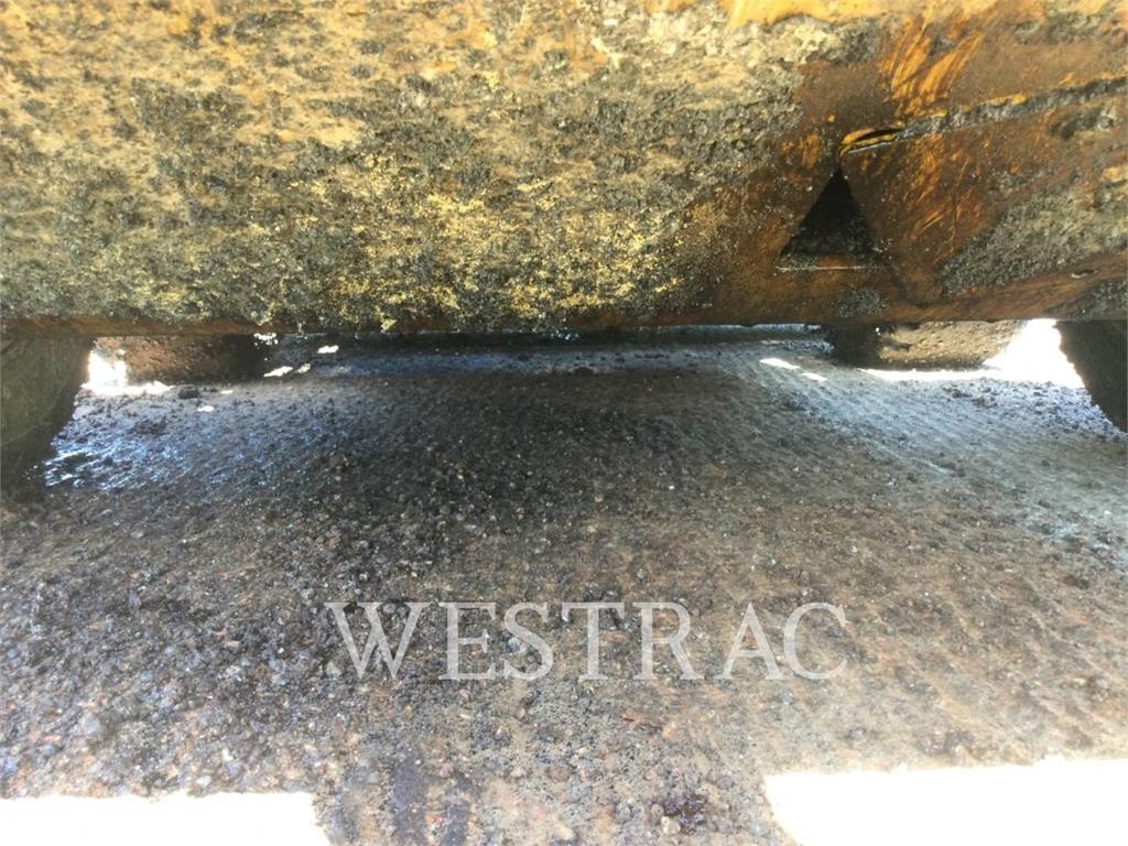 CAT 232DLRC image 11