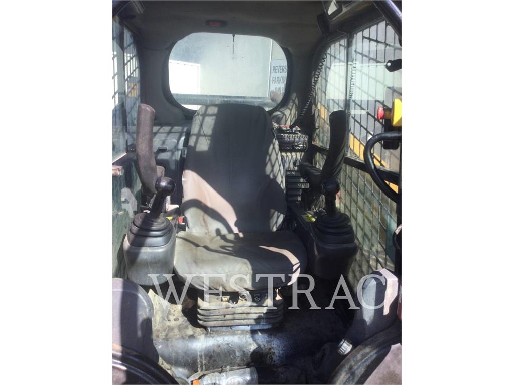 CAT 232DLRC image 10