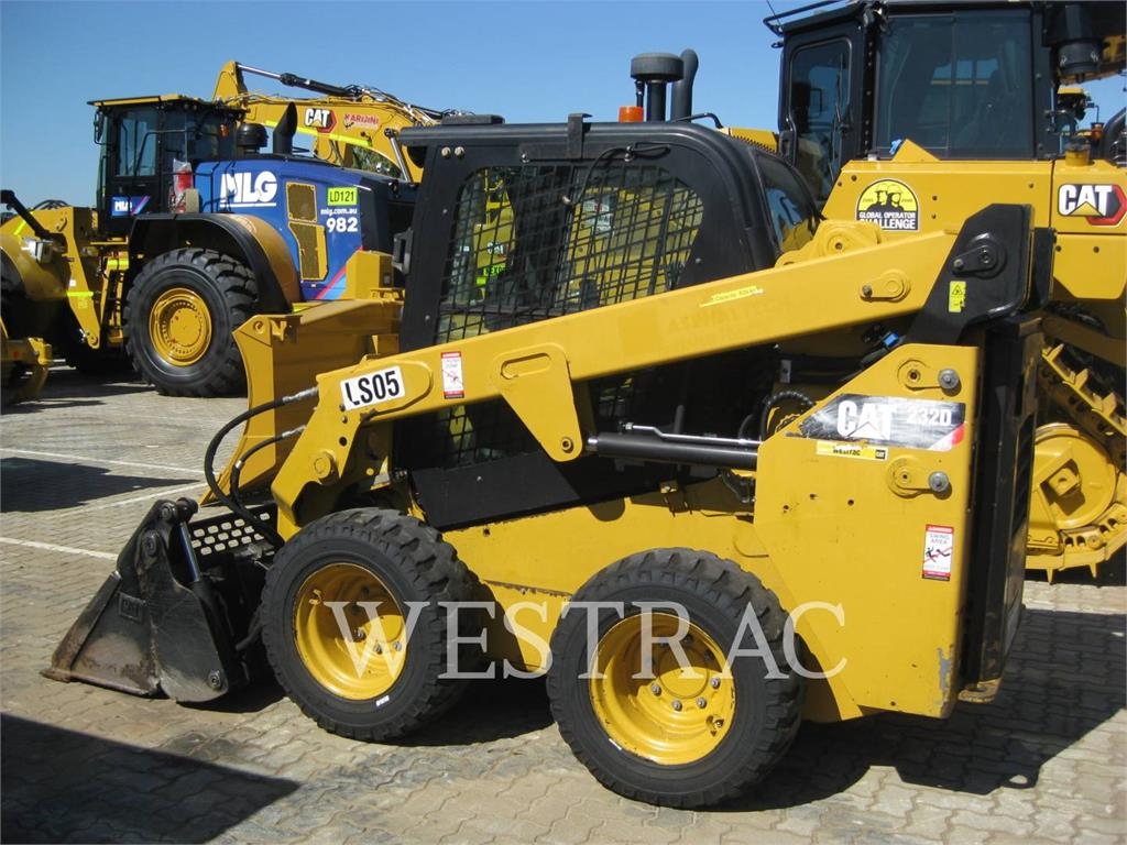 CAT 232DLRC image 4