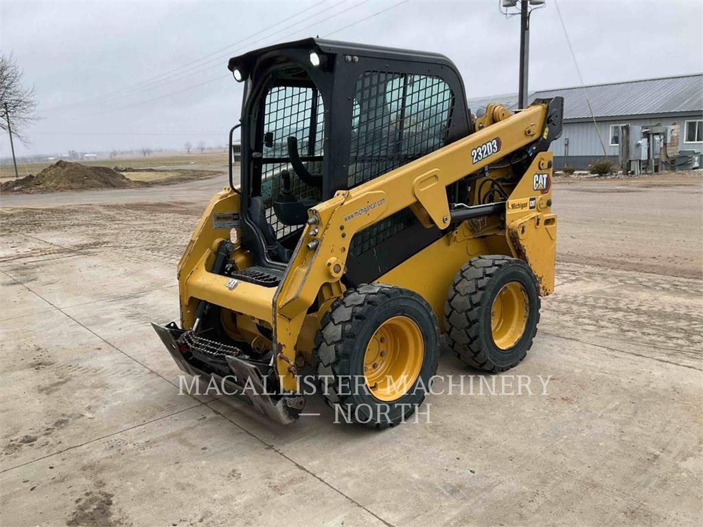 CAT 232D3 C - Minicargadoras - Construcción - CATERPILLAR WORLDWIDE