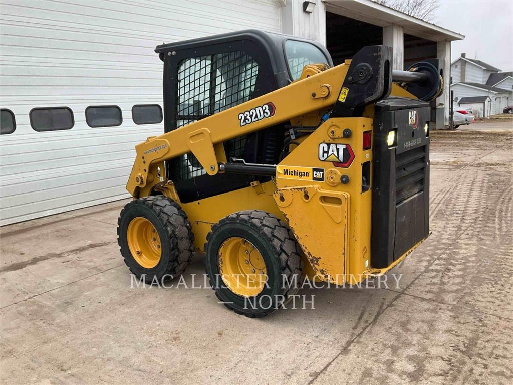 CAT 232D3 C - Minicargadoras - Construcción - CATERPILLAR WORLDWIDE