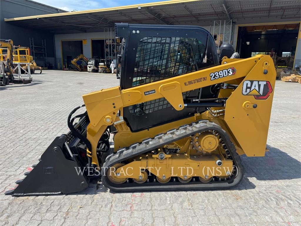 CAT 239D3 image 6