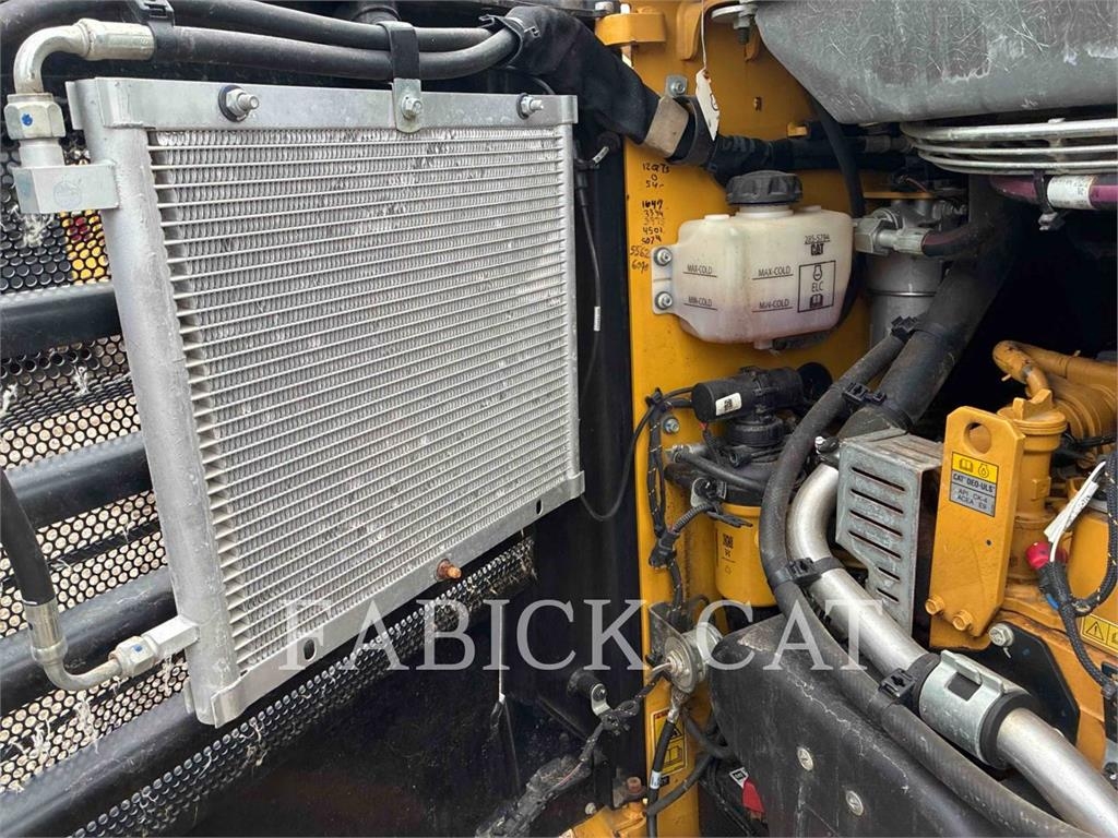 Modellino Caterpillar 242D3 Pale Gommate In Scala 1:50, Replica In Metallo Con Accessori, Collezione