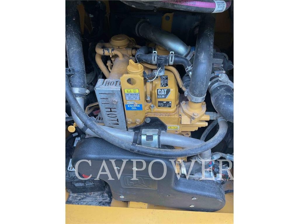 CAT 246D3LRC image 7