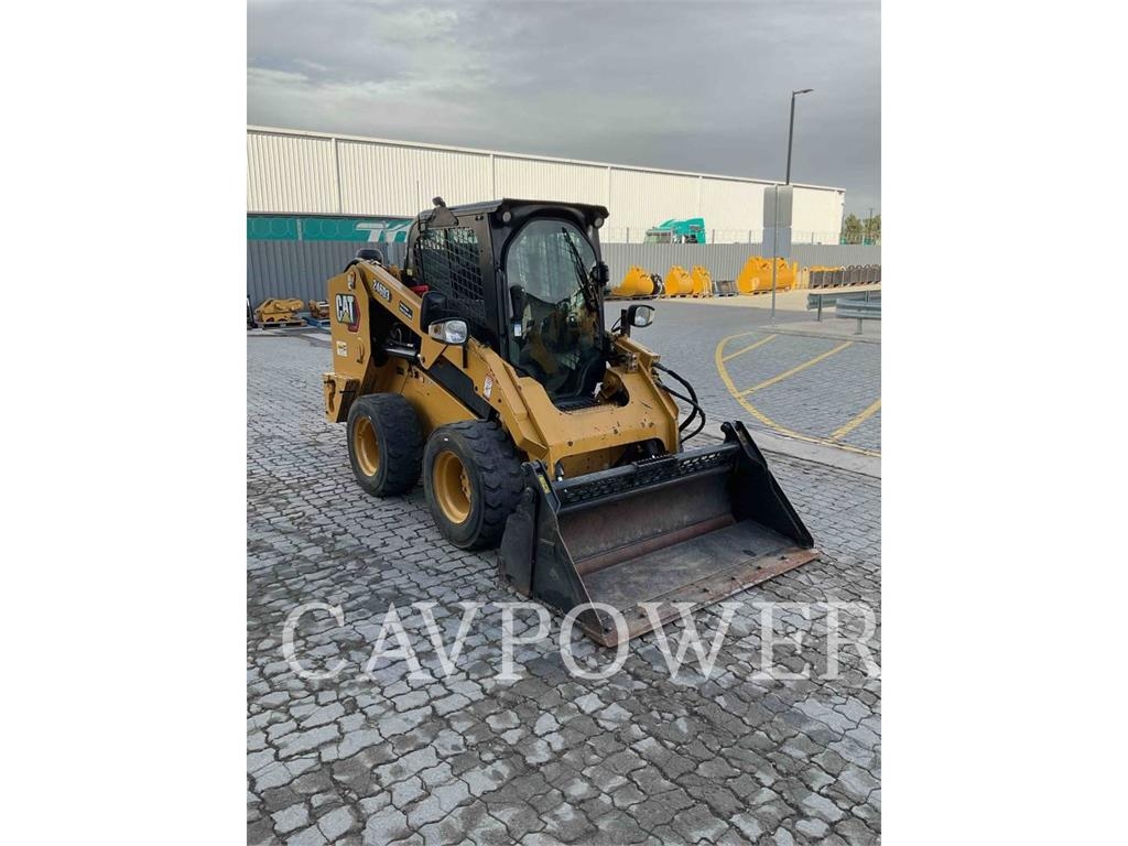 CAT 246D3LRC image 2