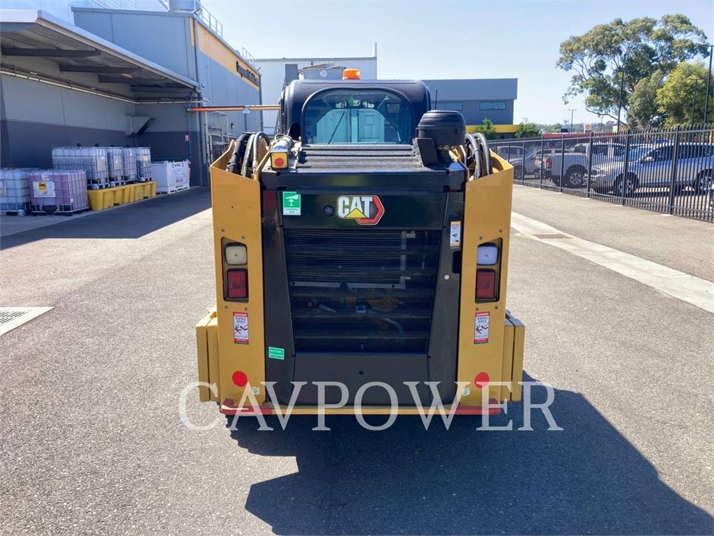 CAT 246D3LRC image 10