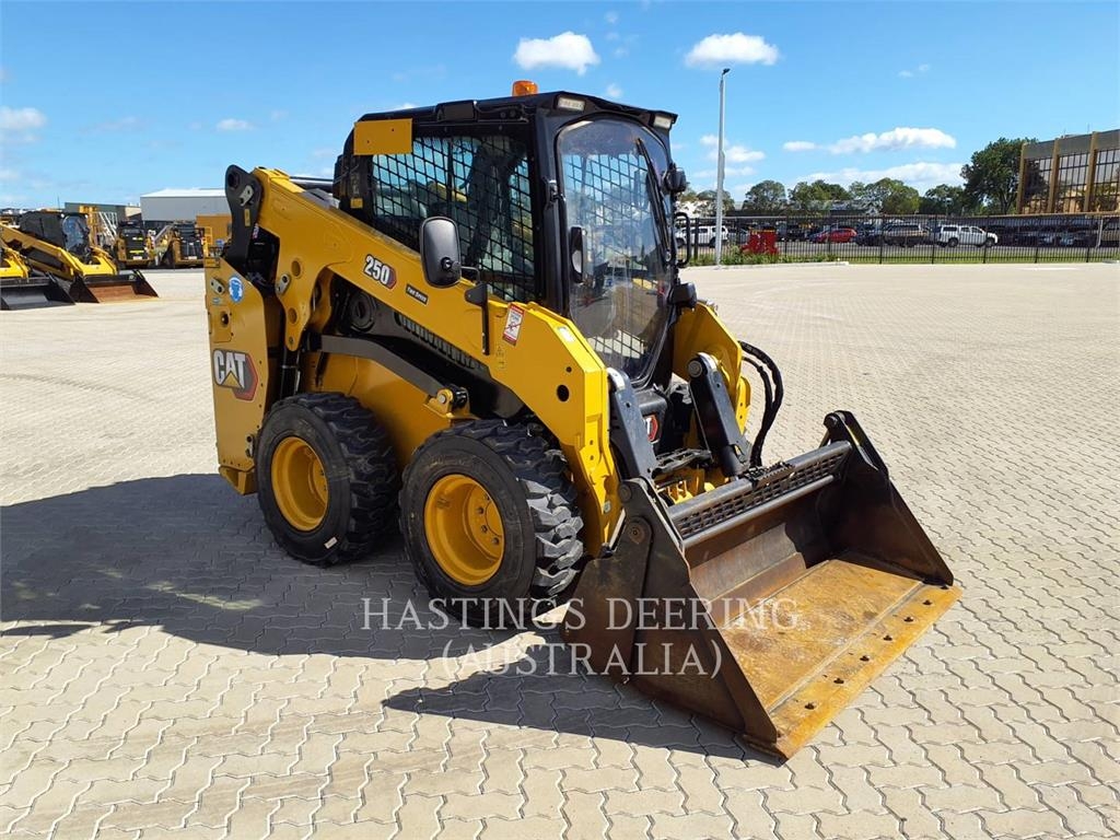 CAT 250-05LRC image 2