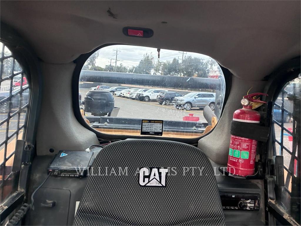 CAT 259D3 image 12