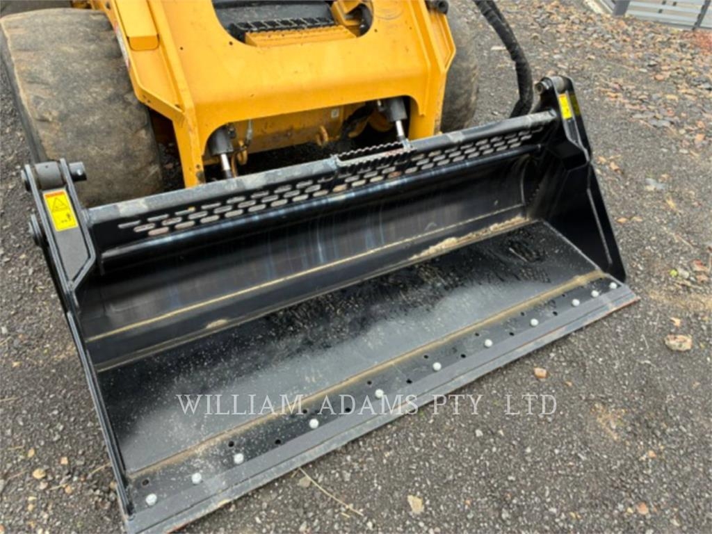 CAT 272D3 XE image 11