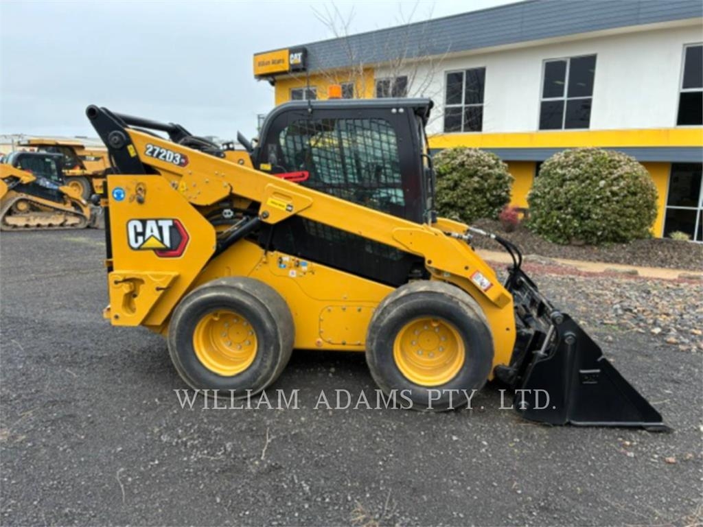CAT 272D3 XE image 12