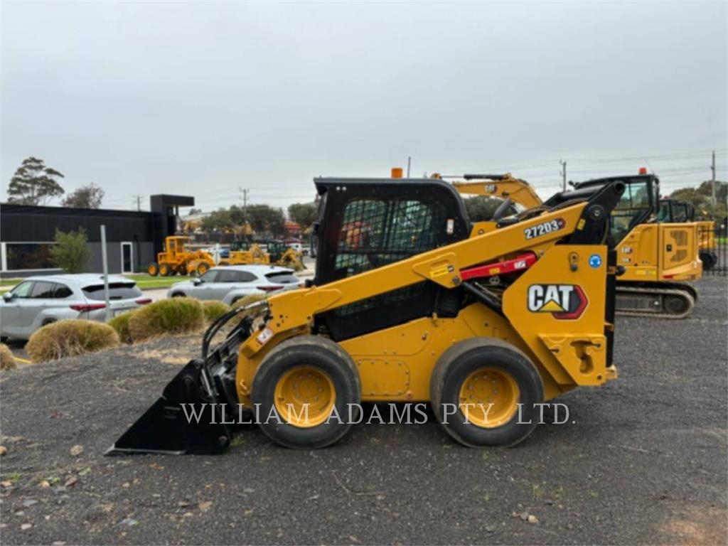 CAT 272D3 XE image 8