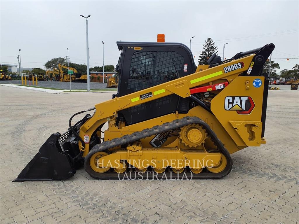 CAT 299D3 image 9