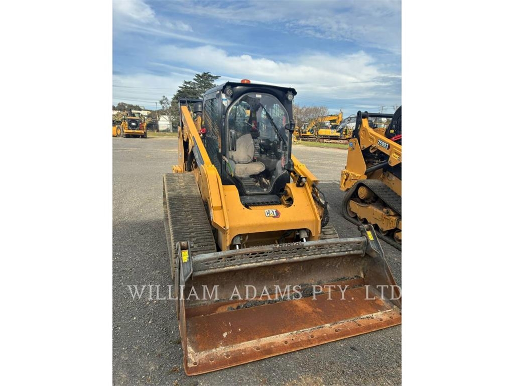 CAT 299D3 image 2