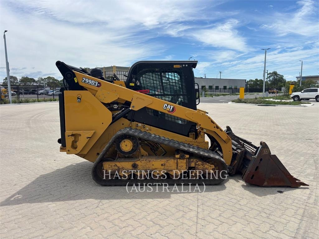 CAT 299D3XE image 10
