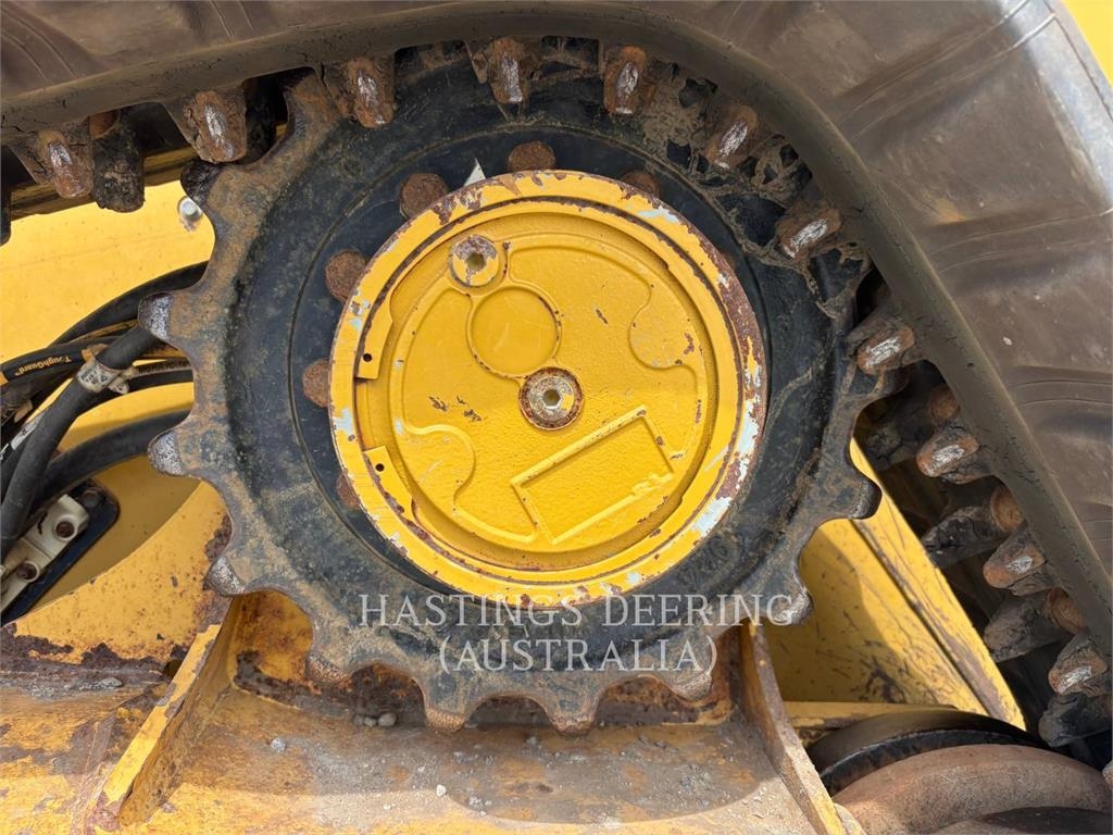 CAT 299D3XE image 12