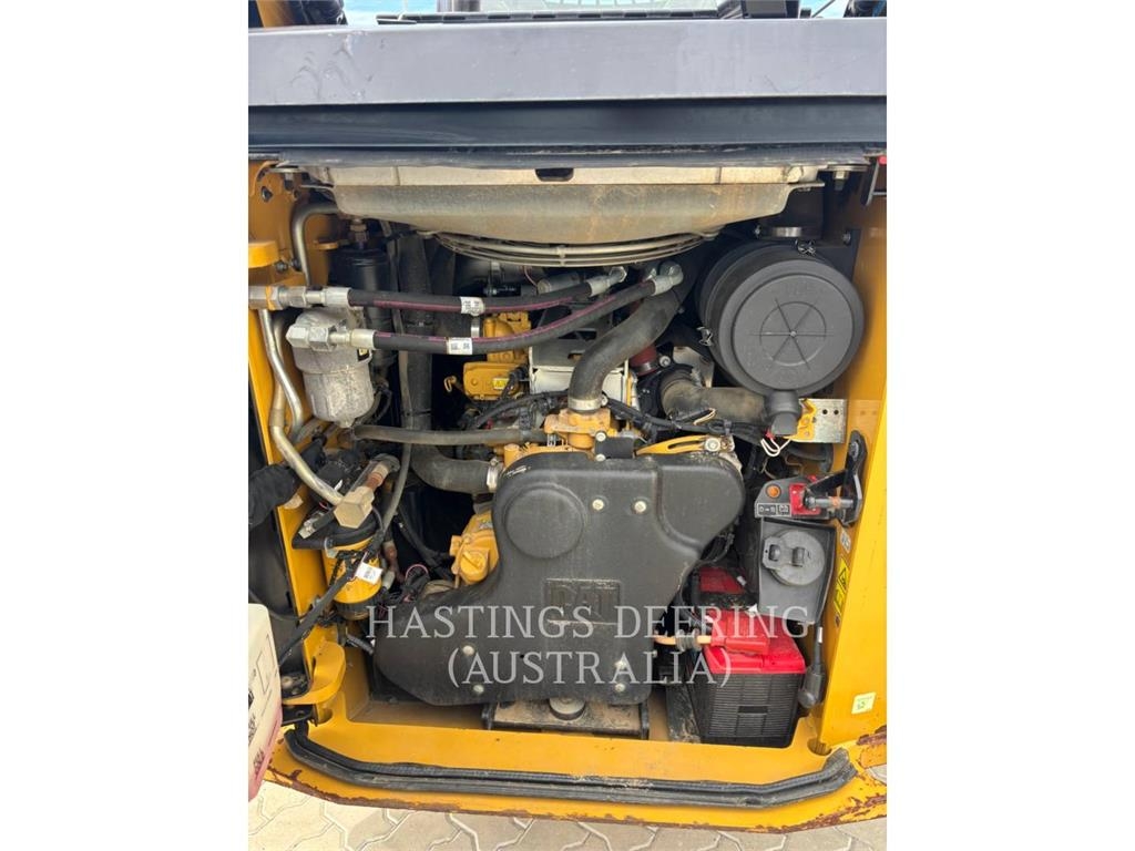 CAT 299D3XE image 7