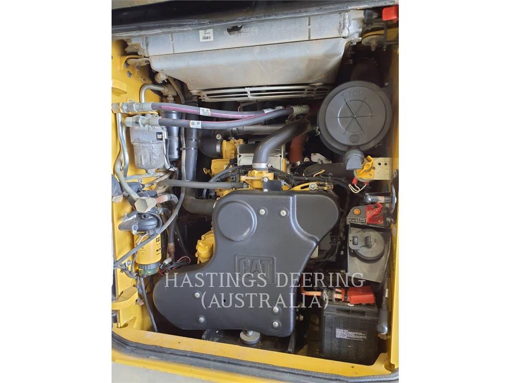 CAT 299D3XE image 7