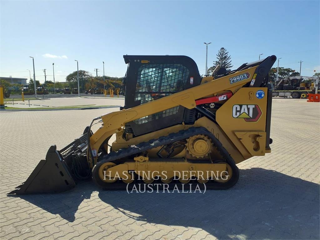 CAT 299D3XE image 8
