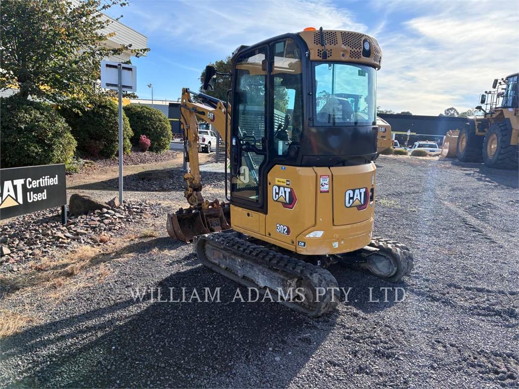 CAT 302 image 4