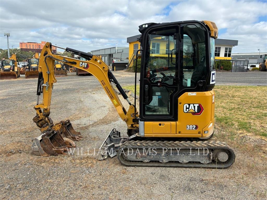 CAT 302 image 11