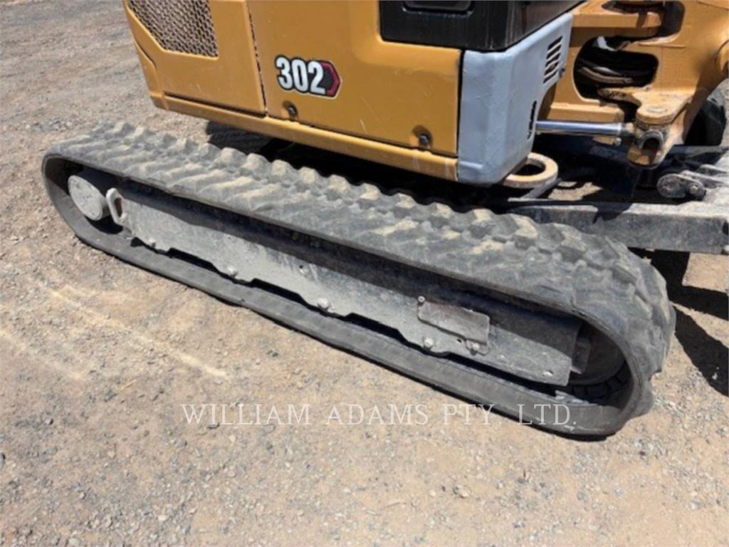 CAT 302 image 9