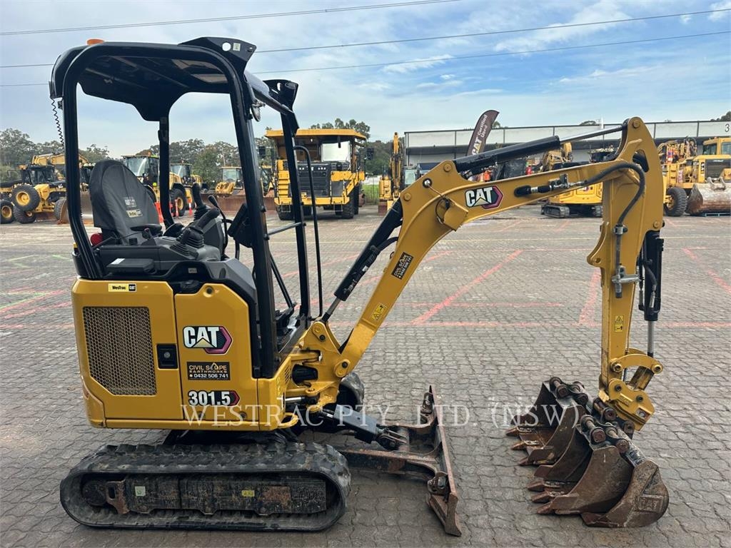 CAT 301.5 image 5