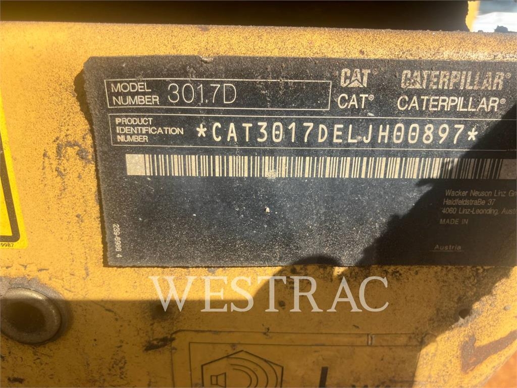 CAT 301.7D image 6