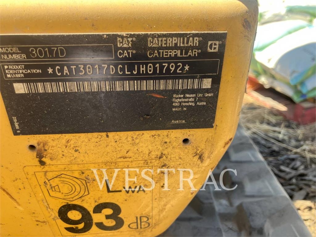 CAT 301.7D image 10