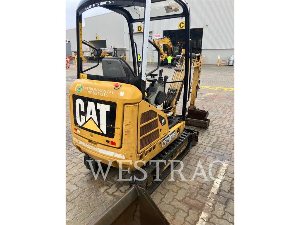 CAT 301.7D image 3