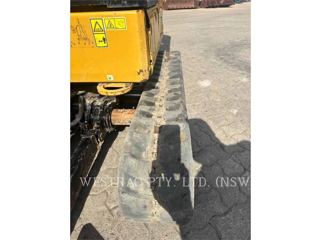CAT 301.8-05 image 11