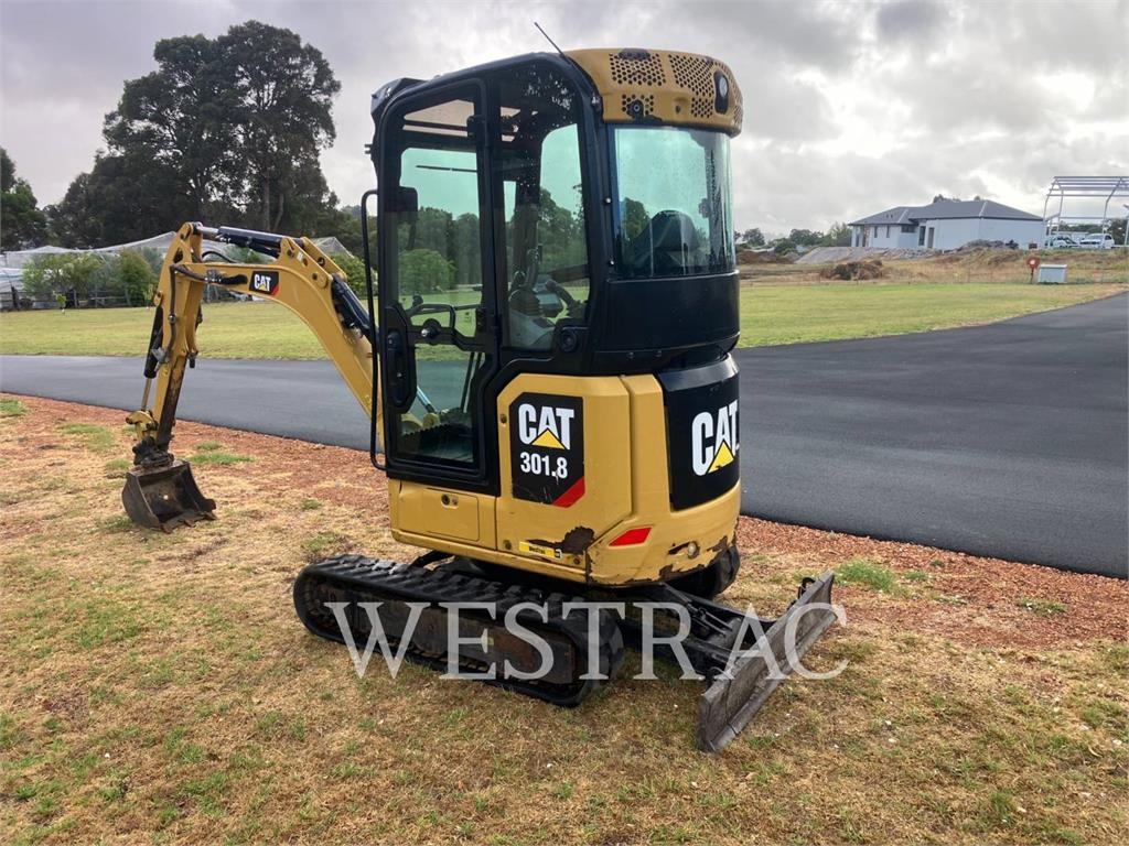 CAT 301.8 AC image 4