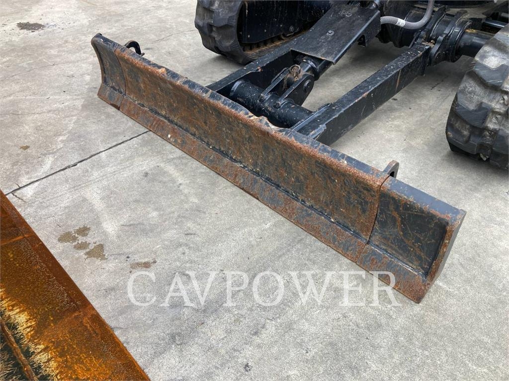 CAT 301.8 image 10