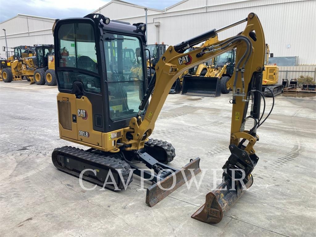 CAT 301.8 image 2