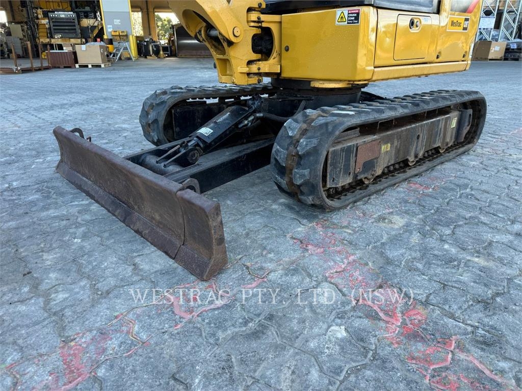 CAT 301.8 image 10