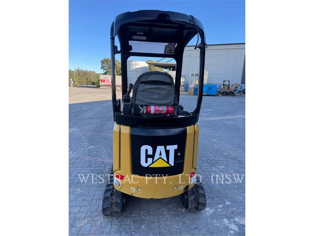 CAT 301.8 image 4
