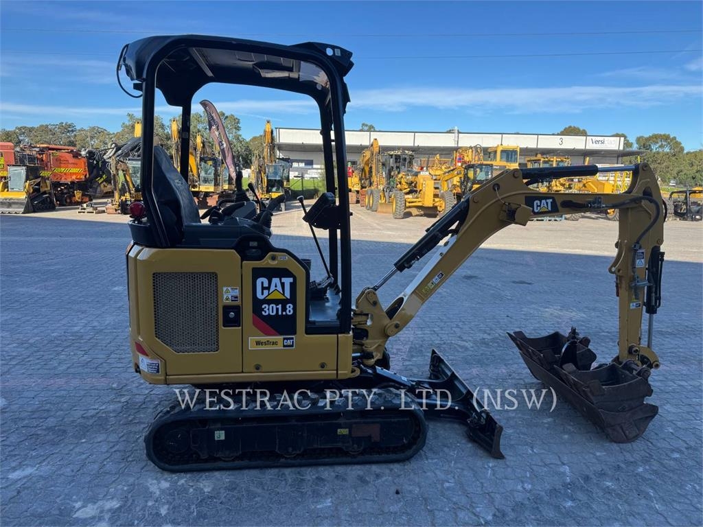 CAT 301.8 image 6