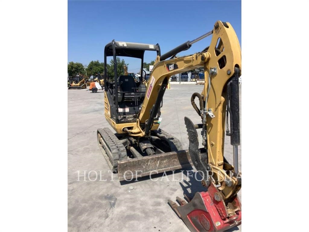 2018 CAT 302.4 For Sale - 26,500 USD | Cat Used