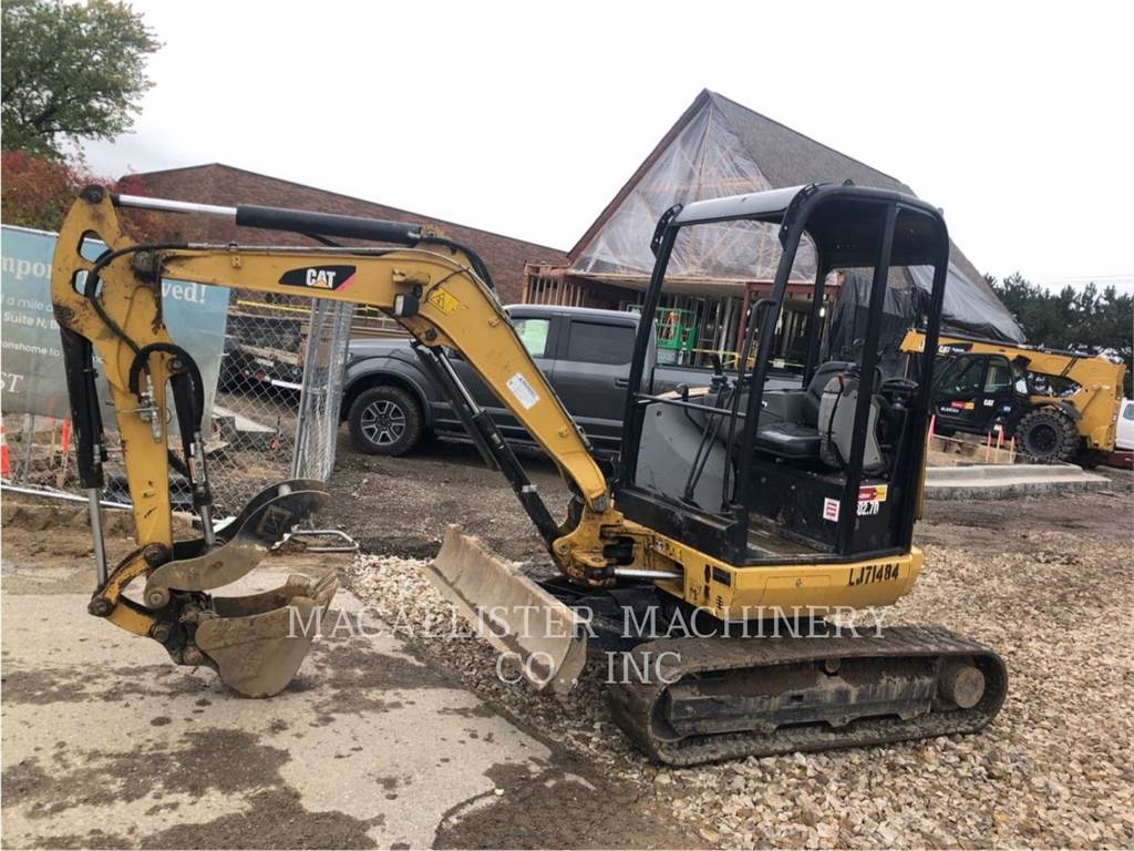 CAT 302.7DCR - Excavadoras de cadenas - Construcción - CATERPILLAR ...