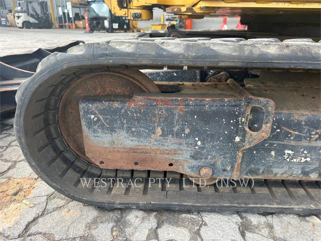 CAT 303.5 image 11