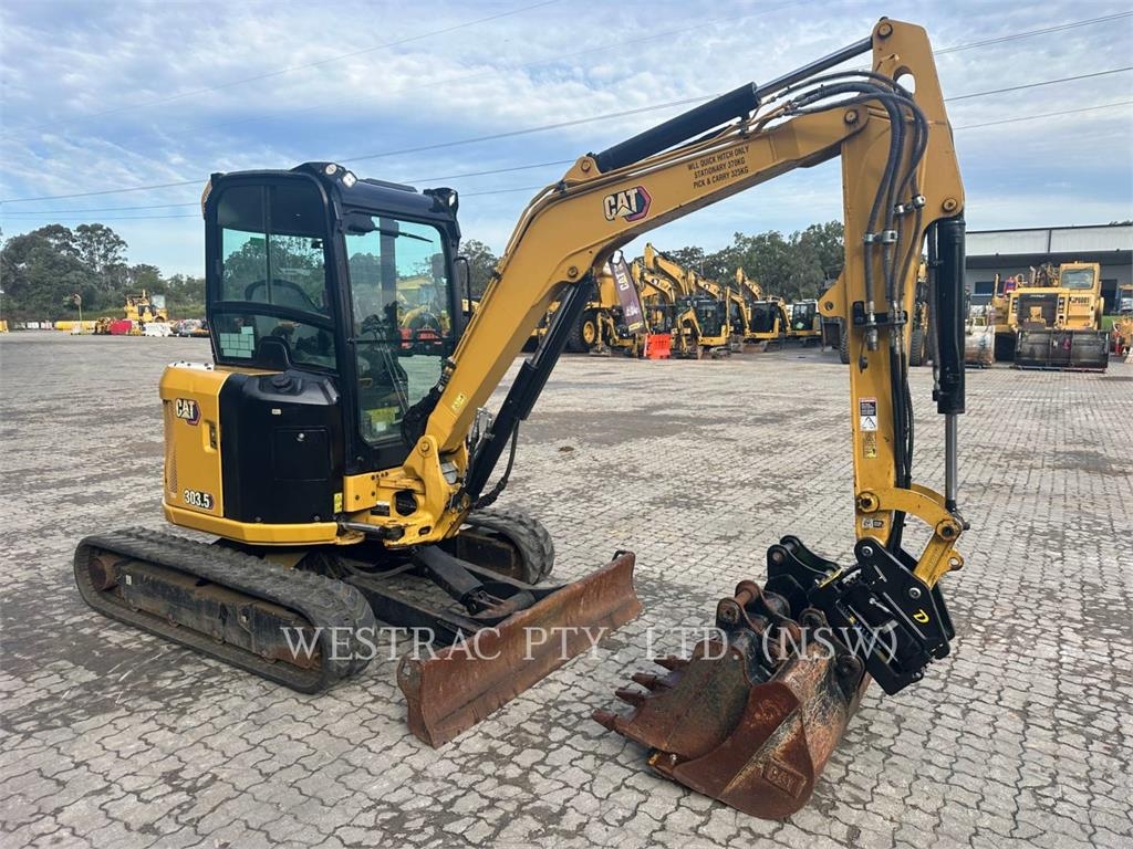 CAT 303.5 image 2