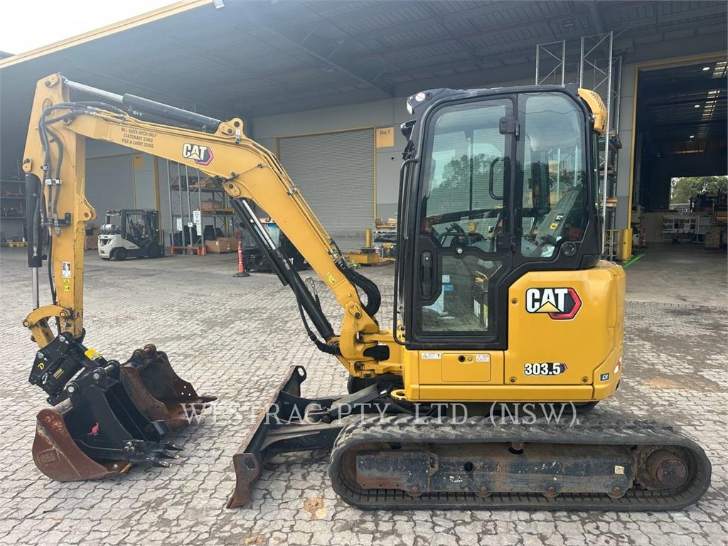 CAT 303.5 image 6